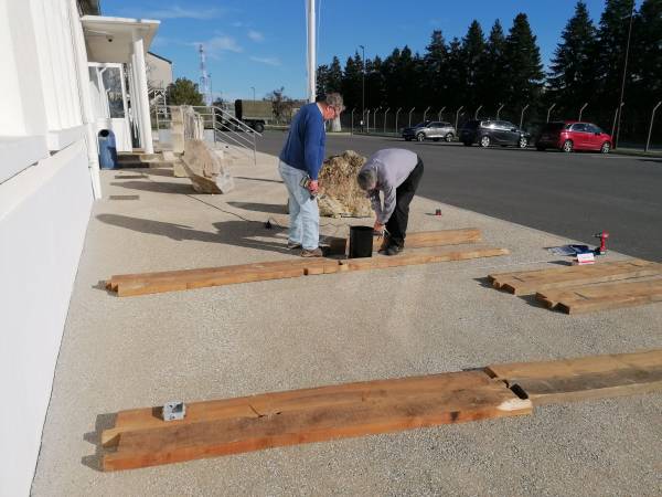 La préparation de l’arrivée de la benne