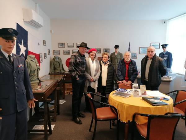 George, Betty, Françoise, Yves et Jean Jacques